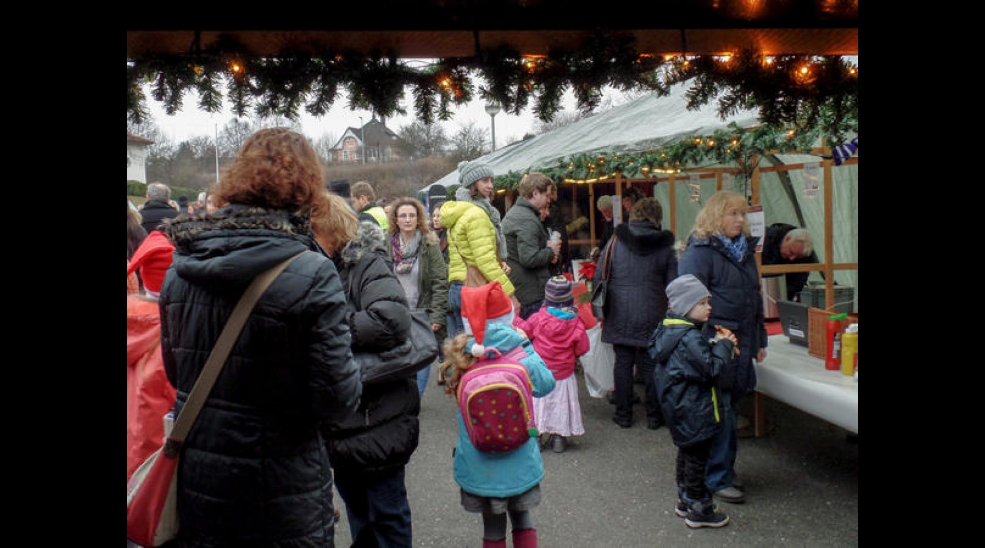 Bild 10 Adventsmarkt 2016
